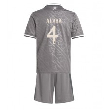 Real Madrid David Alaba #4 Tredjeställ Barn 2024-25 Korta ärmar (+ Korta byxor)